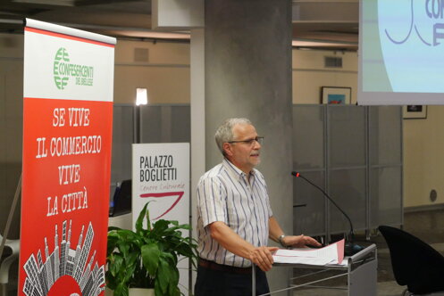 14602873-4604-4650-8fe8-6c3cdd3b03b6