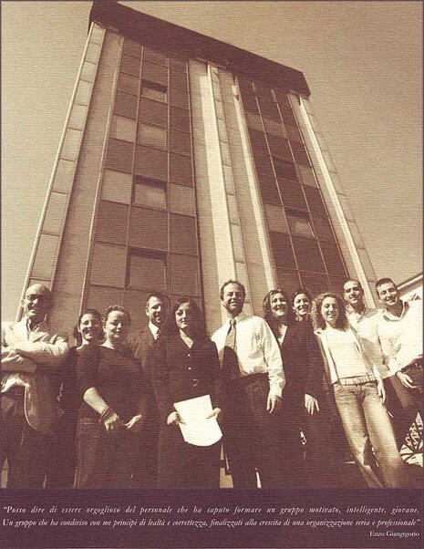 9dc49b8b-9d03-4ec8-8b8d-7ce374d259f2