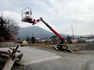 e2063e79-a294-416b-8a7b-dfe69348d3dc