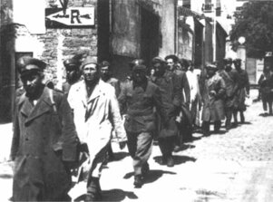 trieste1945unacolonnadimilitaridellaguardiadifinanzavienedeportatainjugioslavia trieste1945unacolonnadimilitaridellaguardiadifinanzavienedeportatainjugioslavia