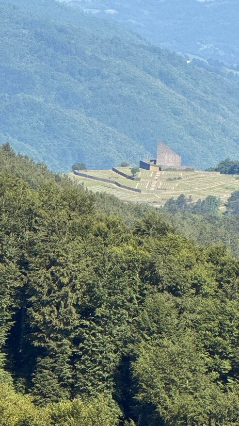 cimitere d dal monte gazzarro.jpeg