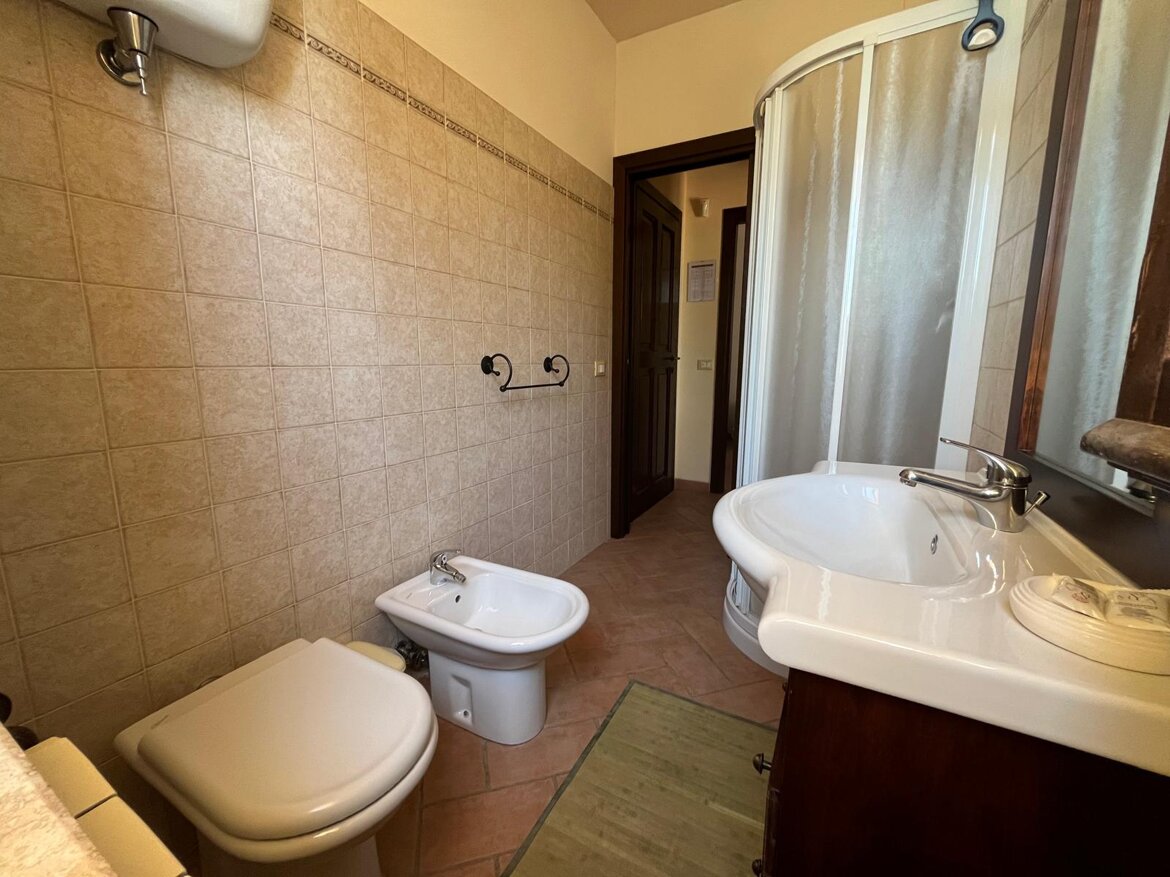 3b160718-2880-4a4a-a928-875ad30b0300