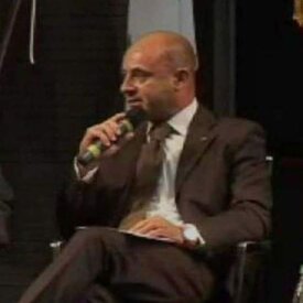 090840d7-32c3-424b-861b-fee22afb96e5 090840d7-32c3-424b-861b-fee22afb96e5