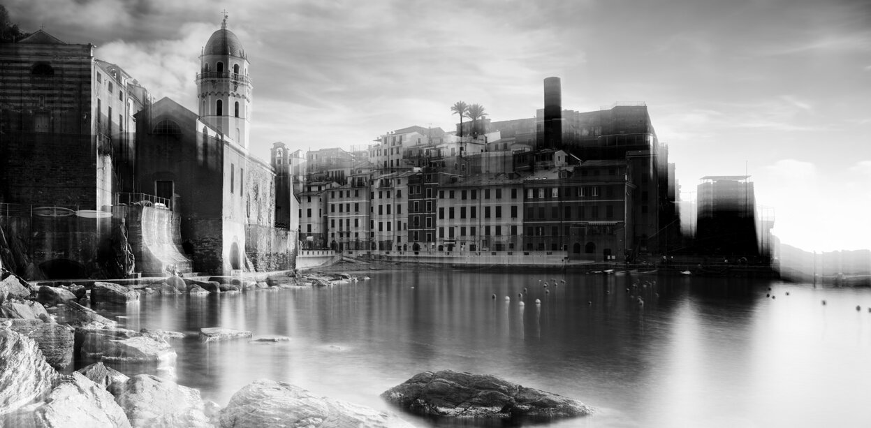 vernazza bw basso.jpeg