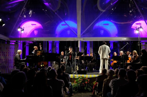 e4861bd5-1319-4349-9931-f2108dc6069e