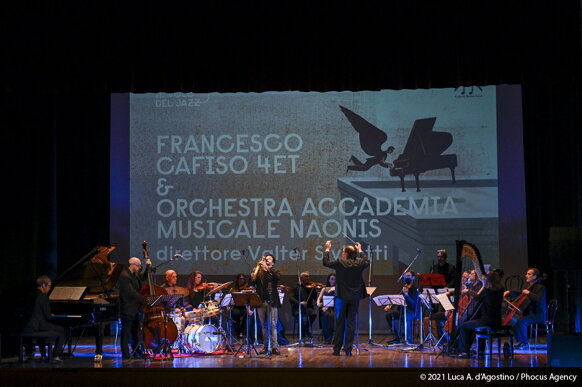 ccf8a111-a0aa-4127-ac1d-5c23690c8f20