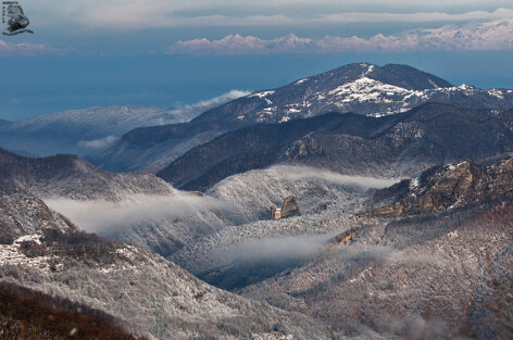 3-castello-della-pietra-hd