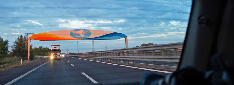 89e832e6-6981-4651-8926-84783d09f9cd