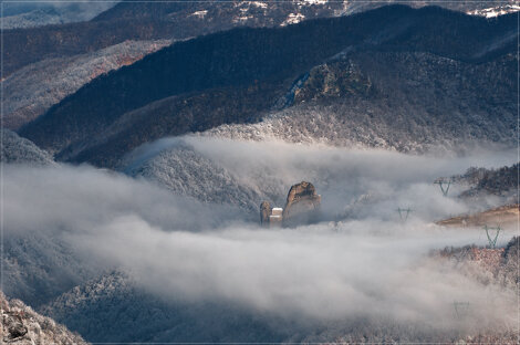 4-castello-della-pietra-hd