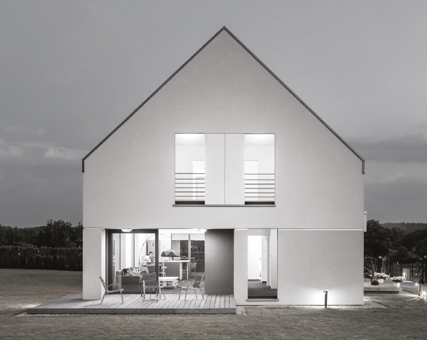 db35f151-6709-468e-a9ce-ec452c4add74