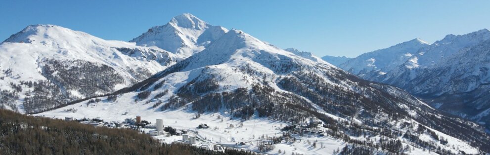 921b8eef-a9f4-4eff-9ce2-89c112216017