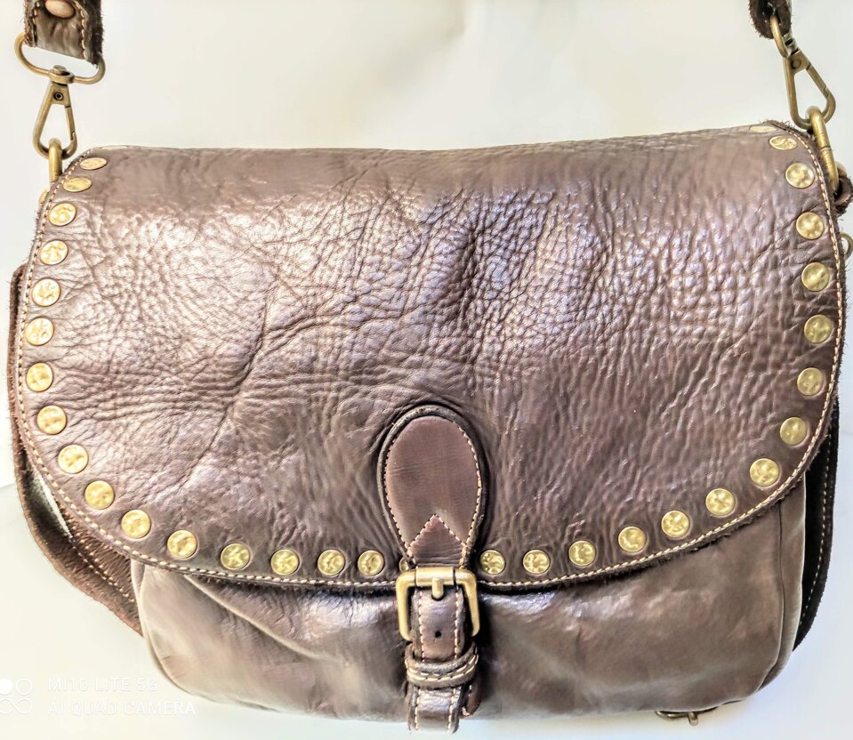 1c4df599-19d6-4136-9edf-c1d49148887c