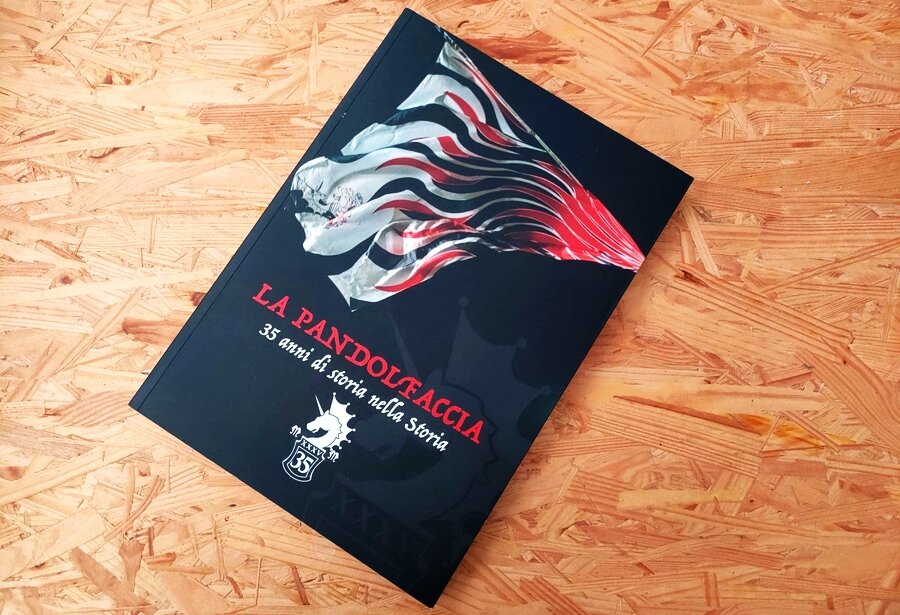 Un volume celebra 35 anni de La Pandolfaccia Un volume celebra 35 anni de La Pandolfaccia