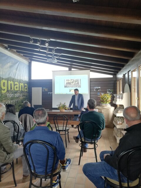 7ead1f37-63d3-4cac-b12b-f4caec20ef3c