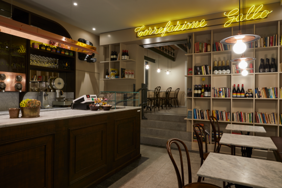 a2995954-4582-4881-bb80-ee4b73b2c45c