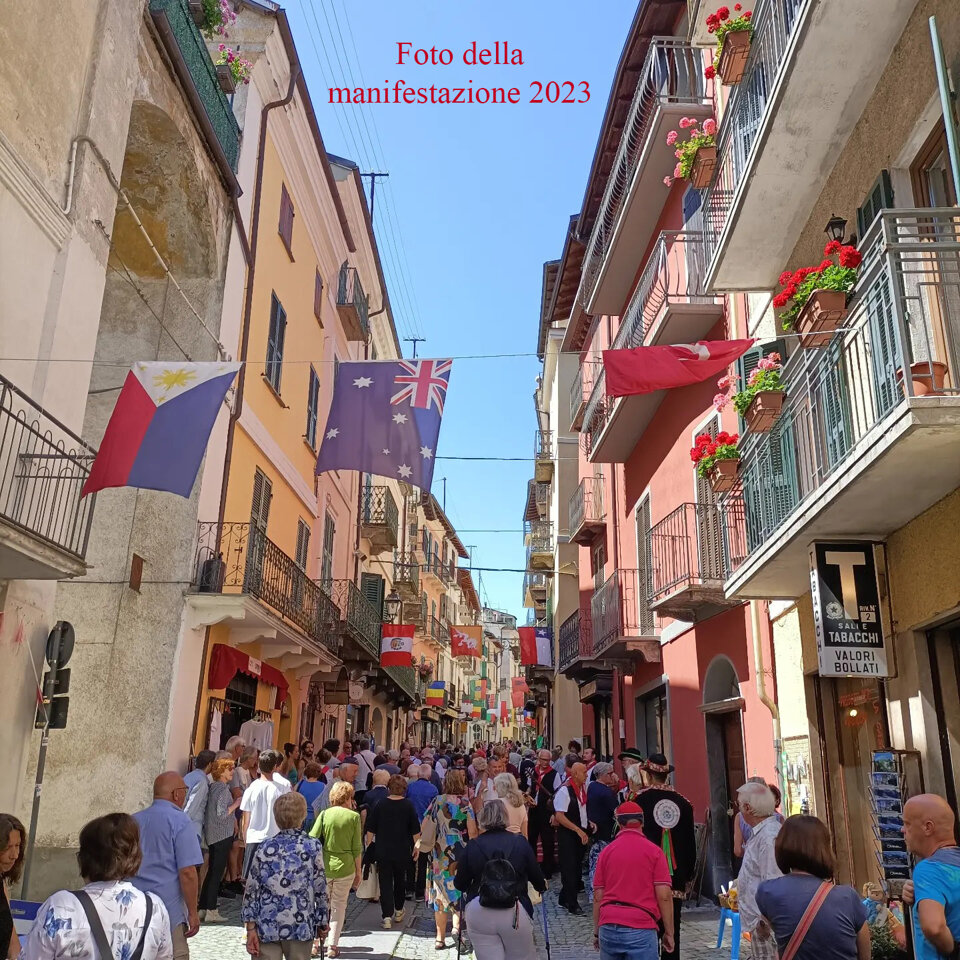 ad86b603-c969-42cb-9748-cf4b274fccc5