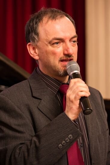 f703d549-99f9-4114-b17c-810f325ce52b