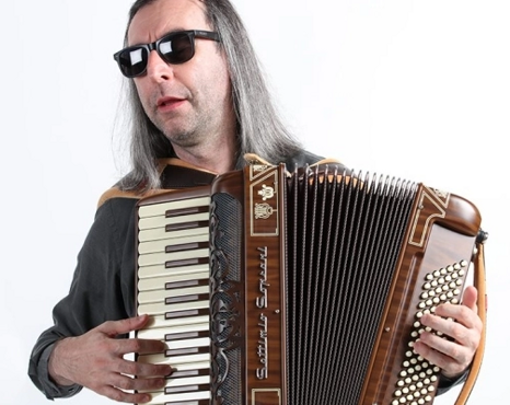 1ca783ef-3a23-4c9d-8c64-03b0c0a56614