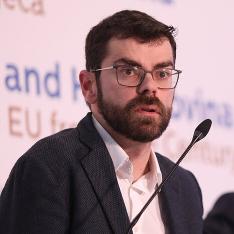 fbc4701b-59ab-4a7d-bc83-a87a17078424