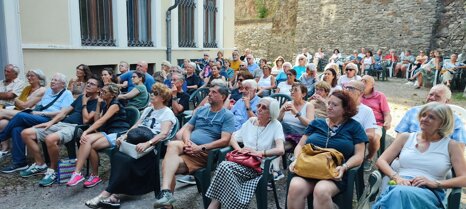 acf4e776-4695-4380-baa0-303d7bb3ce7f