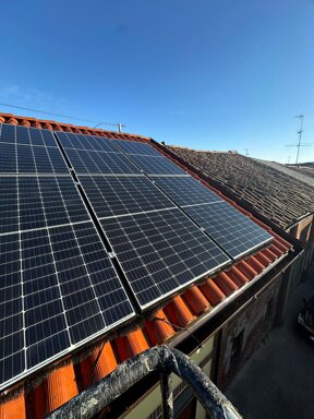 lavaggio pannelli solari