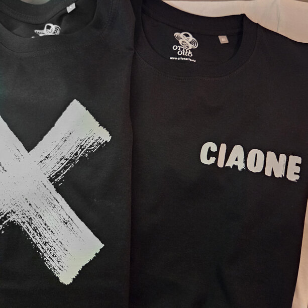 tshirt uomo.jpeg