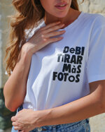 tshirt-debi-tirar-mas-fotos