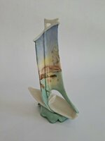 scultura-barca-a-vela-alta-vele-doriente-in-porcellana-di-capodimonte