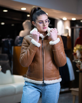 p1011681.jpeg p1011681.jpeg