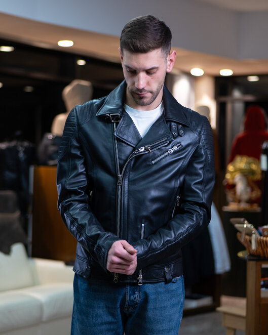 p1011806.jpeg p1011806.jpeg