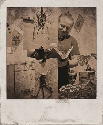 polaroid dede.jpeg