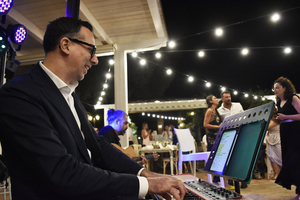 _cos5570.jpeg _cos5570.jpeg