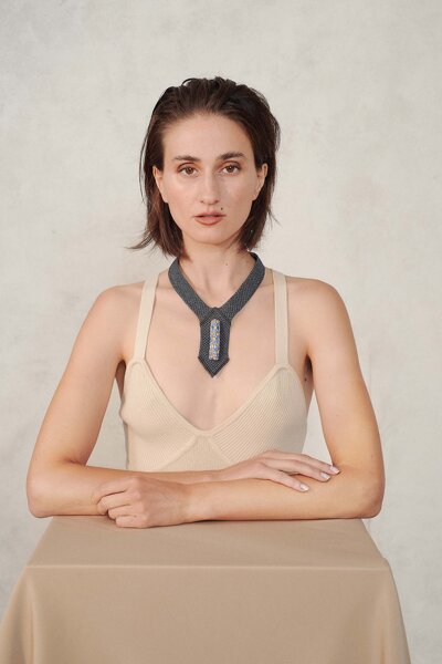 Girocollo in macram� con murrine, perle o piccolo oggetto, collezione Indossare Venezia