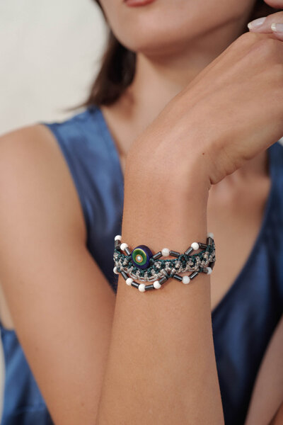 Set di bracciali in macram�, perle veneziane, vetri e pietre, collezione Indossare Venezia