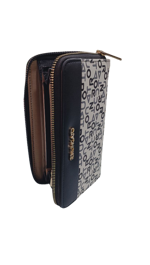 portafoglio-in-ecopelle-con-logo-roncato-in-evidenza