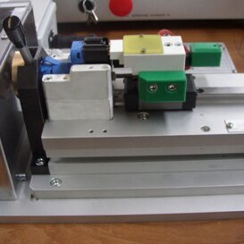 ATTREZZATURE PORTAPEZZO INTERCAMBIABILI