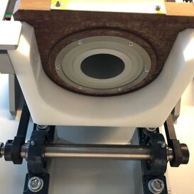 DETTAGLIO SISTEMA DI CHIUSURA CON GUARNIZIONI PER GARANZIA DI ERMETICITA'