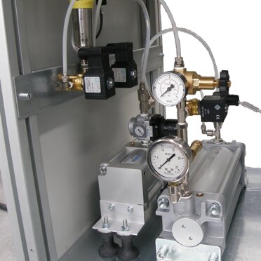 MOLTIPLICATORE DI PRESSIONE Banco Collaudo Involucri Sensori di Pressione Pneumatici BNC Automazione