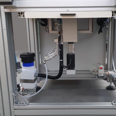 SISTEMA DI MOVIMENTAZIONE QUOTA AGGRAFFATURA E ASPIRAZIONE POLVERI FINI DI CERAMICA SISTEMA DI MOVIMENTAZIONE QUOTA AGGRAFFATURA E ASPIRAZIONE POLVERI FINI DI CERAMICA