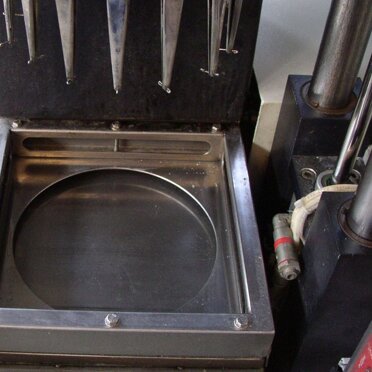 BAGNO CON SARACINESCA ANTIEVAPORAZIONE Movimentazione comandata pneumaticamente in automatico BAGNO CON SARACINESCA ANTIEVAPORAZIONE Movimentazione comandata pneumaticamente in automatico