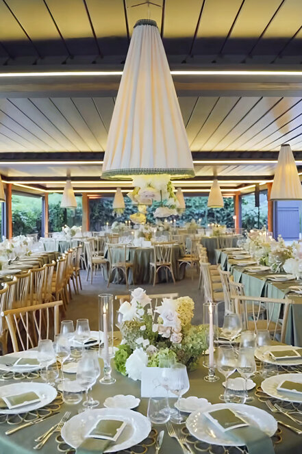 Paralume sartoriale plissettato a noleggio per matrimonio elegante