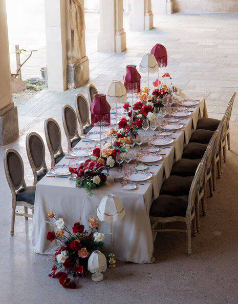 Piantane da tavolo CHICA a noleggio per allestimento tavolo imperiale Piantane da tavolo CHICA a noleggio per allestimento tavolo imperiale