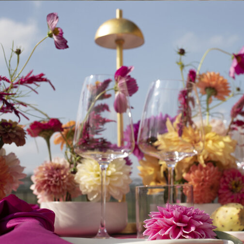 Lampada WES a noleggio per eventi e ricevimenti