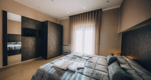 1m4a1461.jpeg 1m4a1461.jpeg