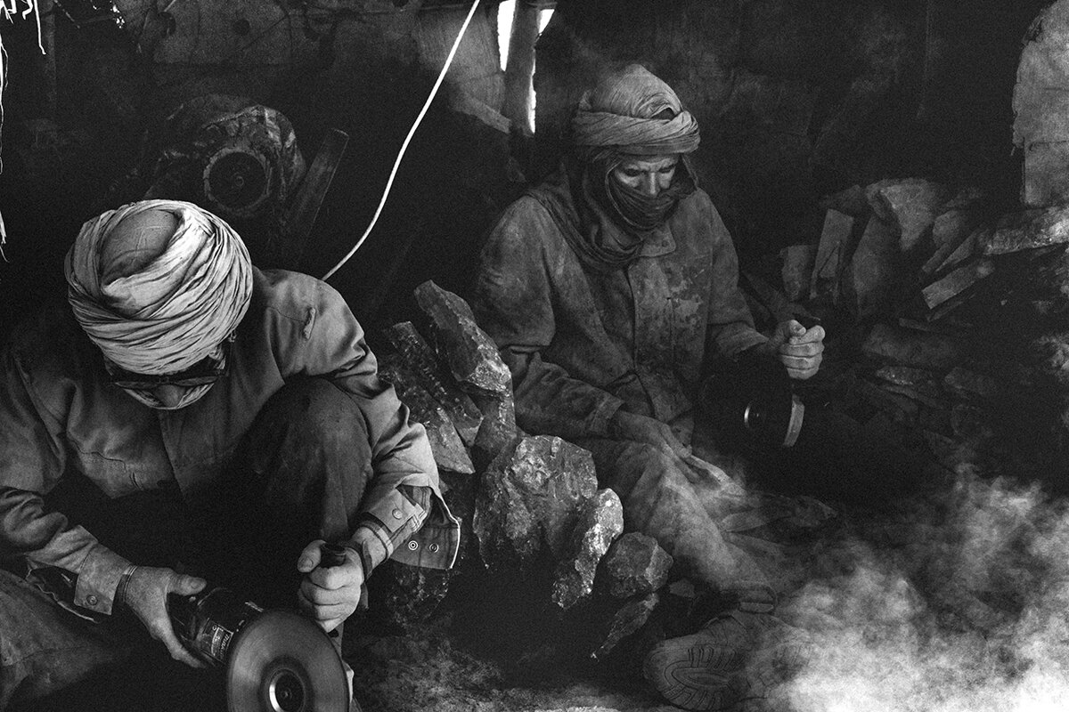 9b01b662-0664-47a2-86f6-a8a72b5bf113