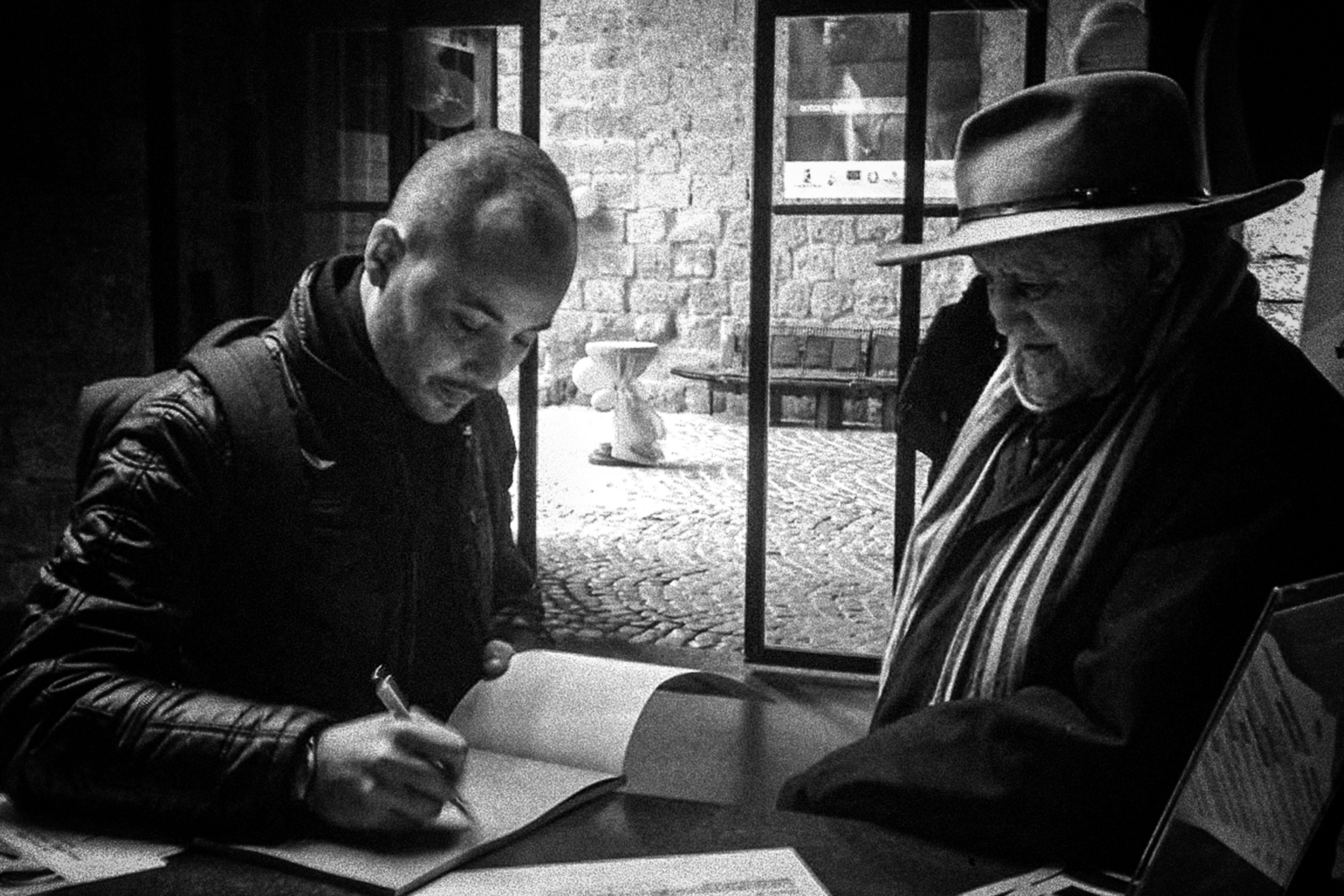 a9bef43f-8c09-4b08-aa24-5b69f9126fbf.jpg a9bef43f-8c09-4b08-aa24-5b69f9126fbf.jpg