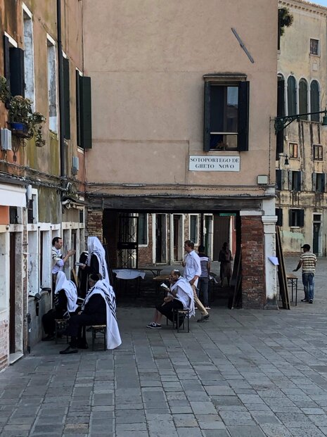 49ac841f-3c2b-4cd3-ac49-ad3f2f2bdb26 49ac841f-3c2b-4cd3-ac49-ad3f2f2bdb26