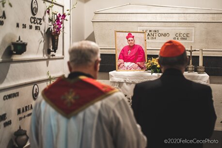 bf7606d9-00fa-4bf2-a6dc-8c9a9ff7aa8a