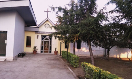 2bf47468-b945-4c01-a09e-4069ce5fe5f9