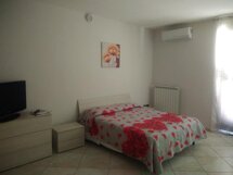 59adc05e-bf2e-48d0-9a42-e5f24b0c8529